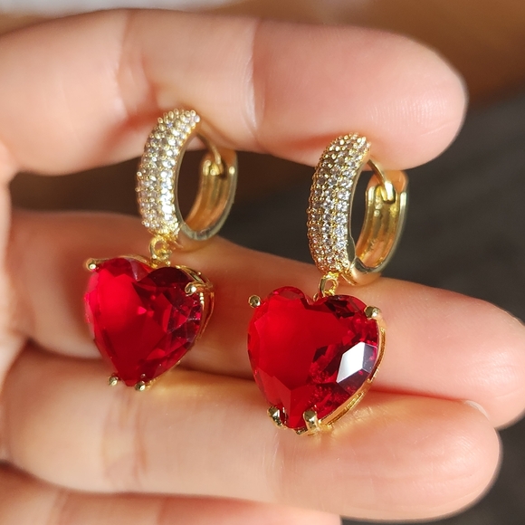 New 18K Gold Plated Large Heart Shaped Ruby Diamond Dangle Drop Hoop Earrings - Picture 1 of 10